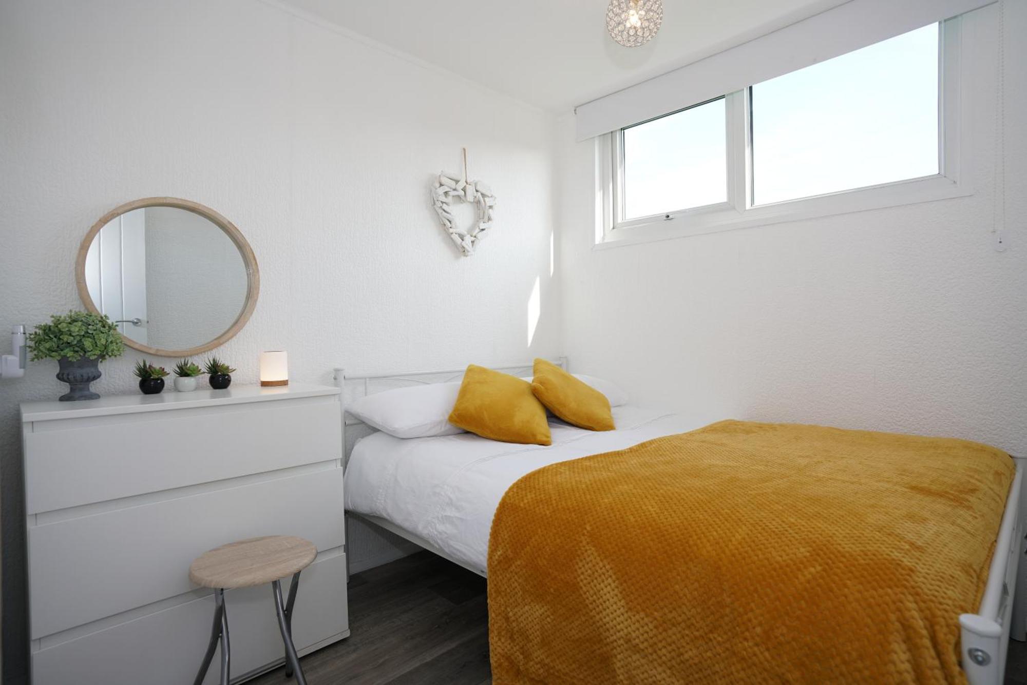 Chalet Sea Lavender Chalet, Close To Sandy *